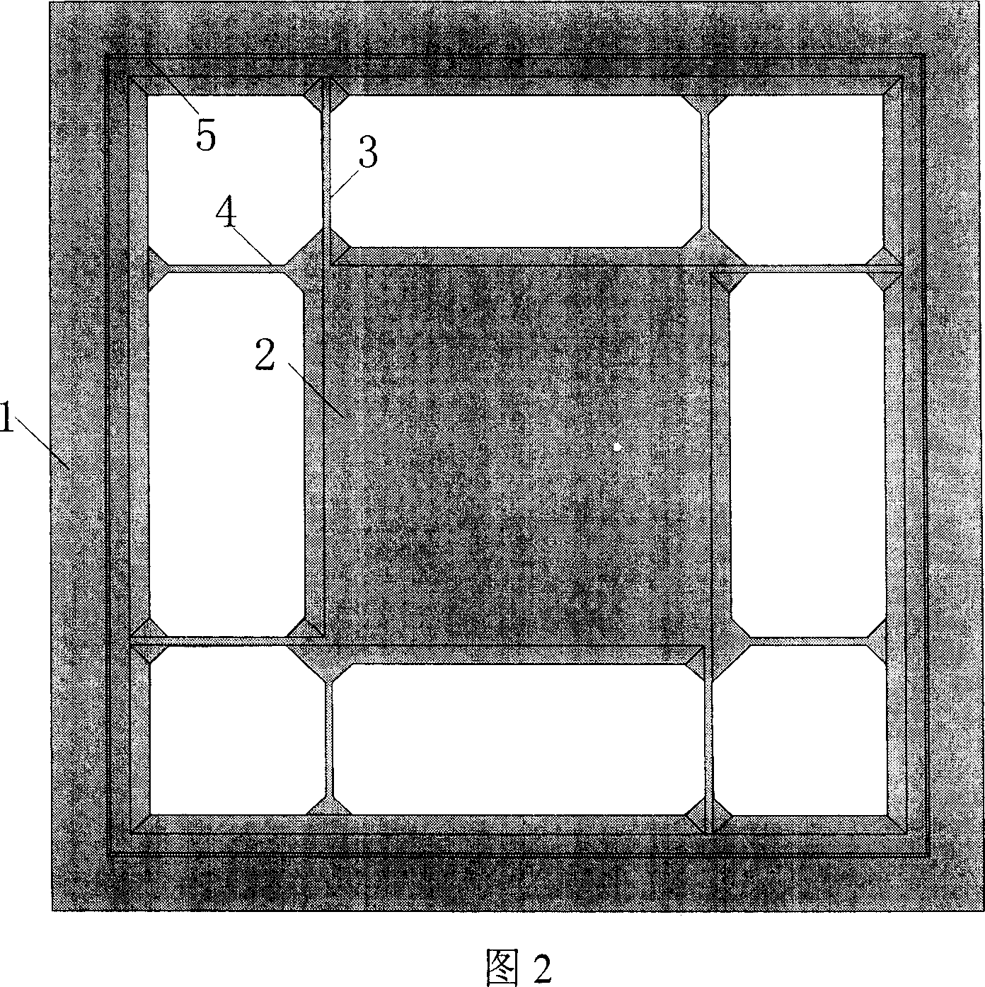 Micro mechanical capacitance type acceleration transducer, and fabricating method