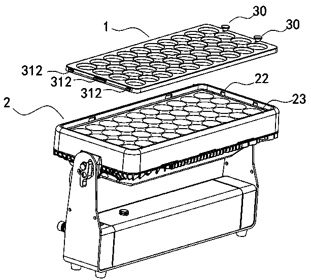 Rapid replacing structure for spreading film of LED lamp