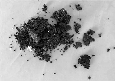 Solvent-free hydrothermal preparation method of carbon material