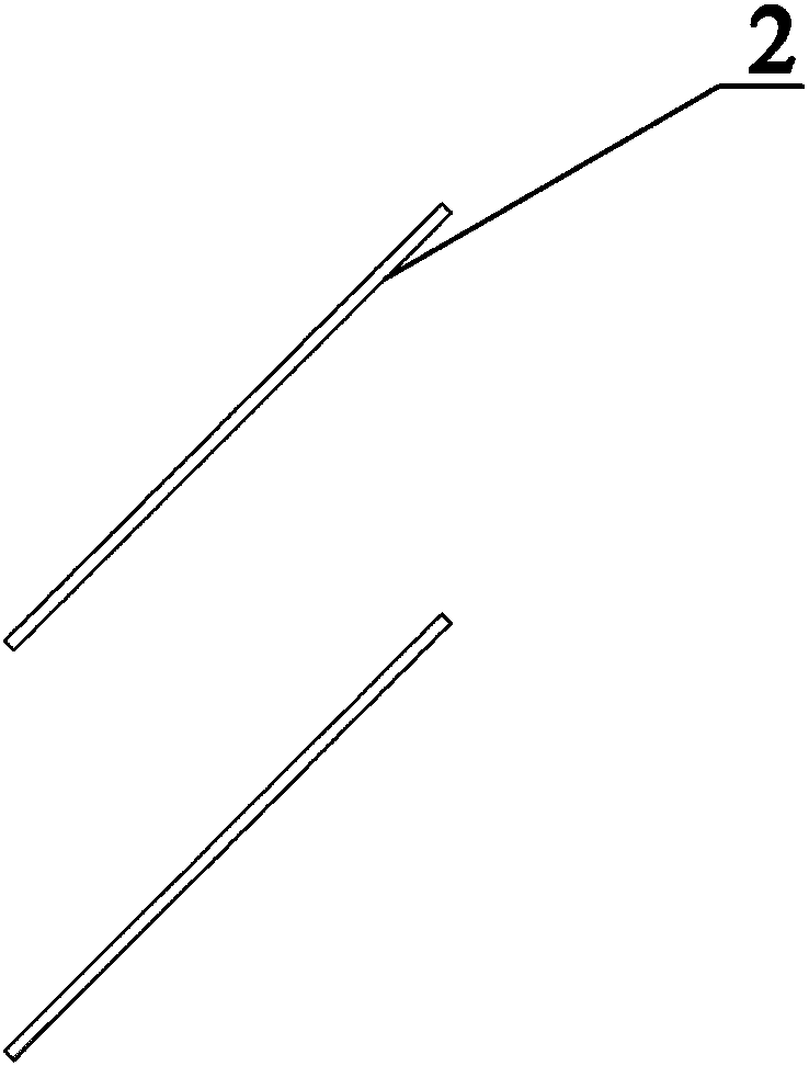 Quasi-trapezoidal inclined baffle shell and tube heat exchanger