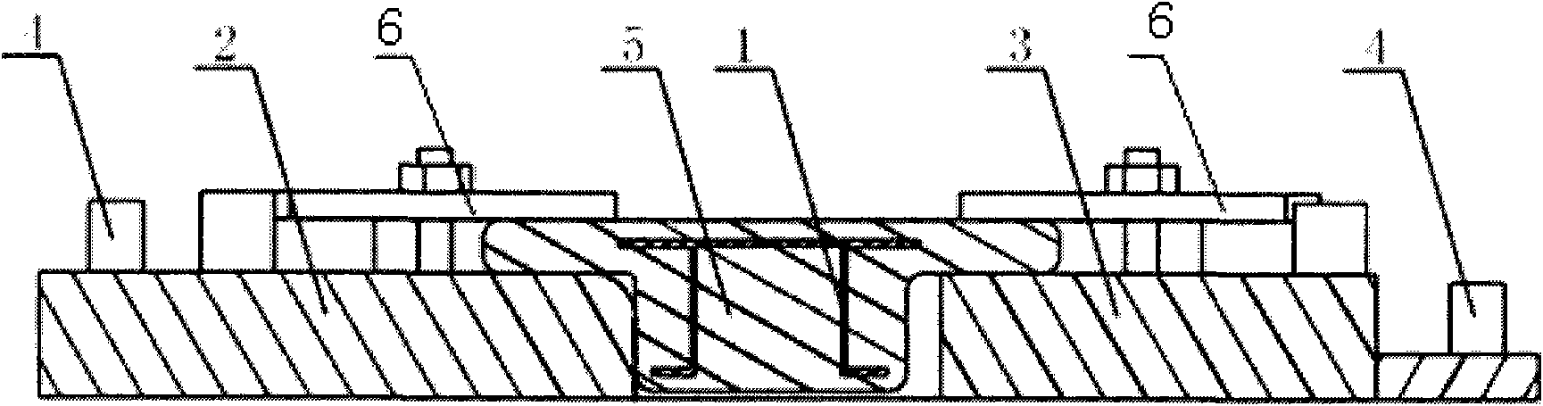 Pi-type section bar numerical control machining clamping device and clamping method thereof