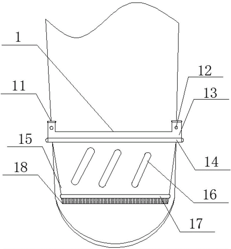Bicycle mudguard protecting device