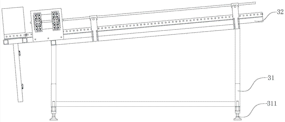 A kind of automatic feeding machine for reaming station of compressor casing