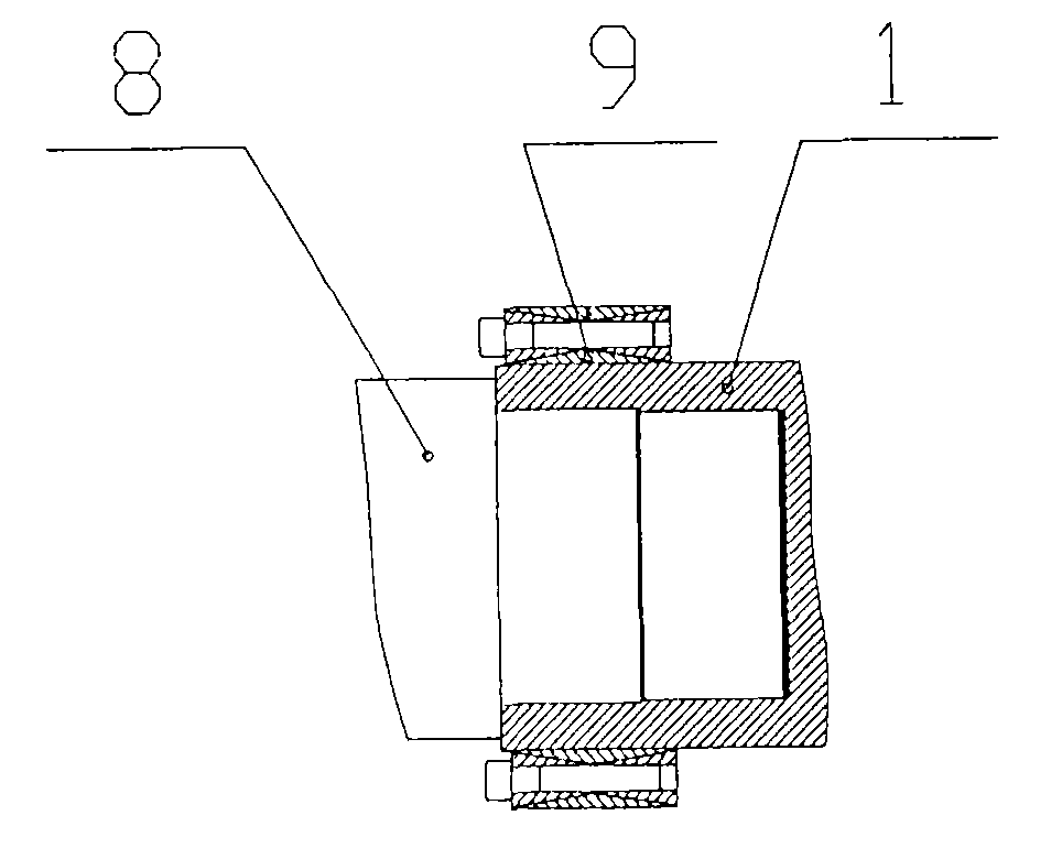 Bottom working roll transmission device of super wide lapping machine