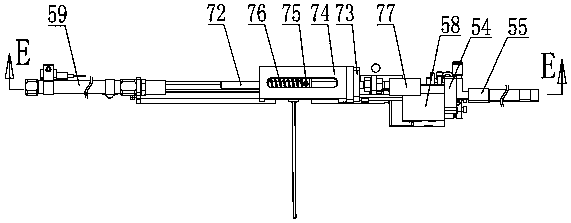 Material distributing mechanism of automatic cable tie tool