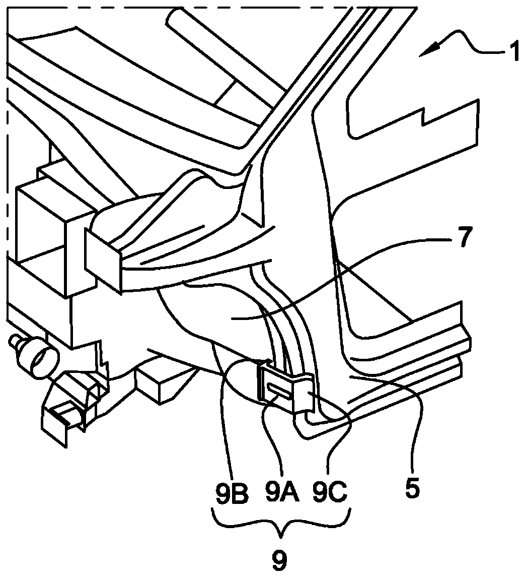 Reinforcement of the front structure of a motor vehicle for frontal crash with reduced overlap