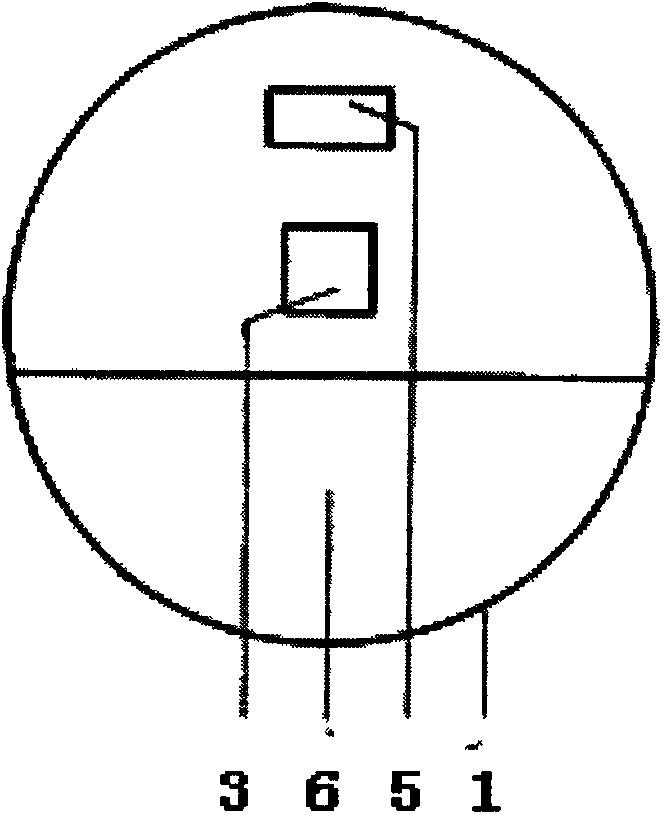 Horizontal type bucket-shaped closed bottom blowing energy-saving glass furnace