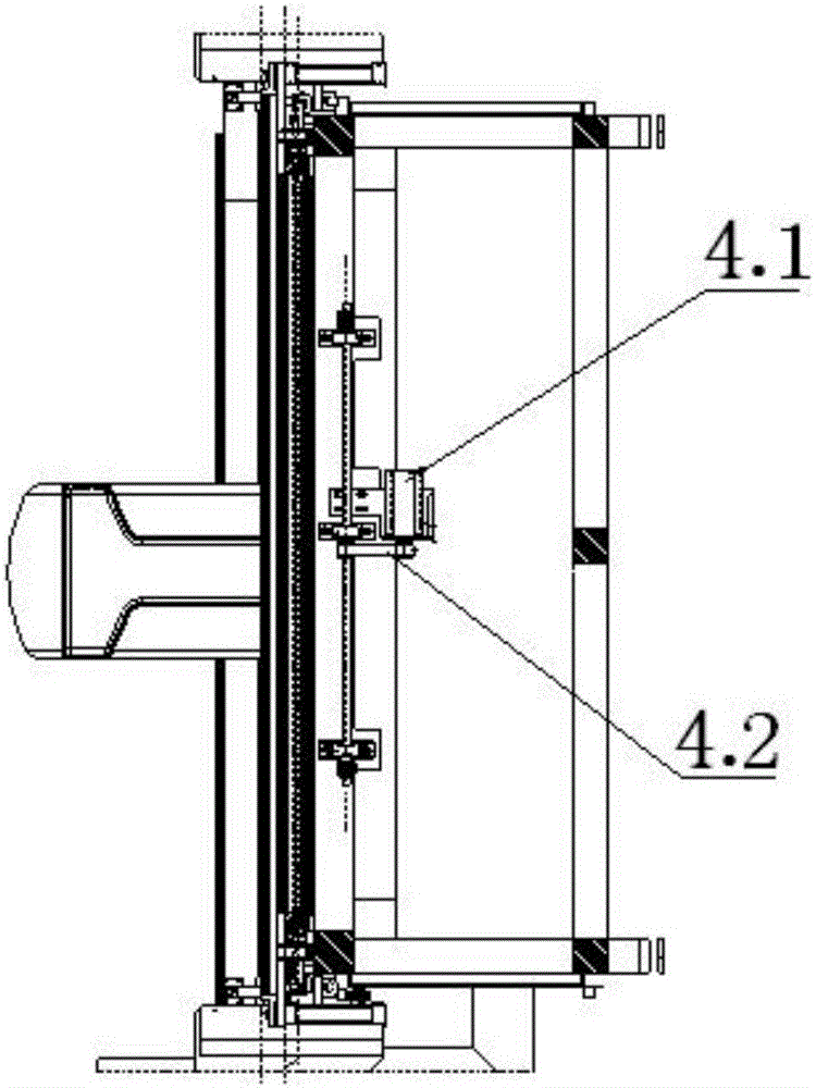 Automatic cutting bed with cloth clamping dragging and precise positioning functions and cutting processing method