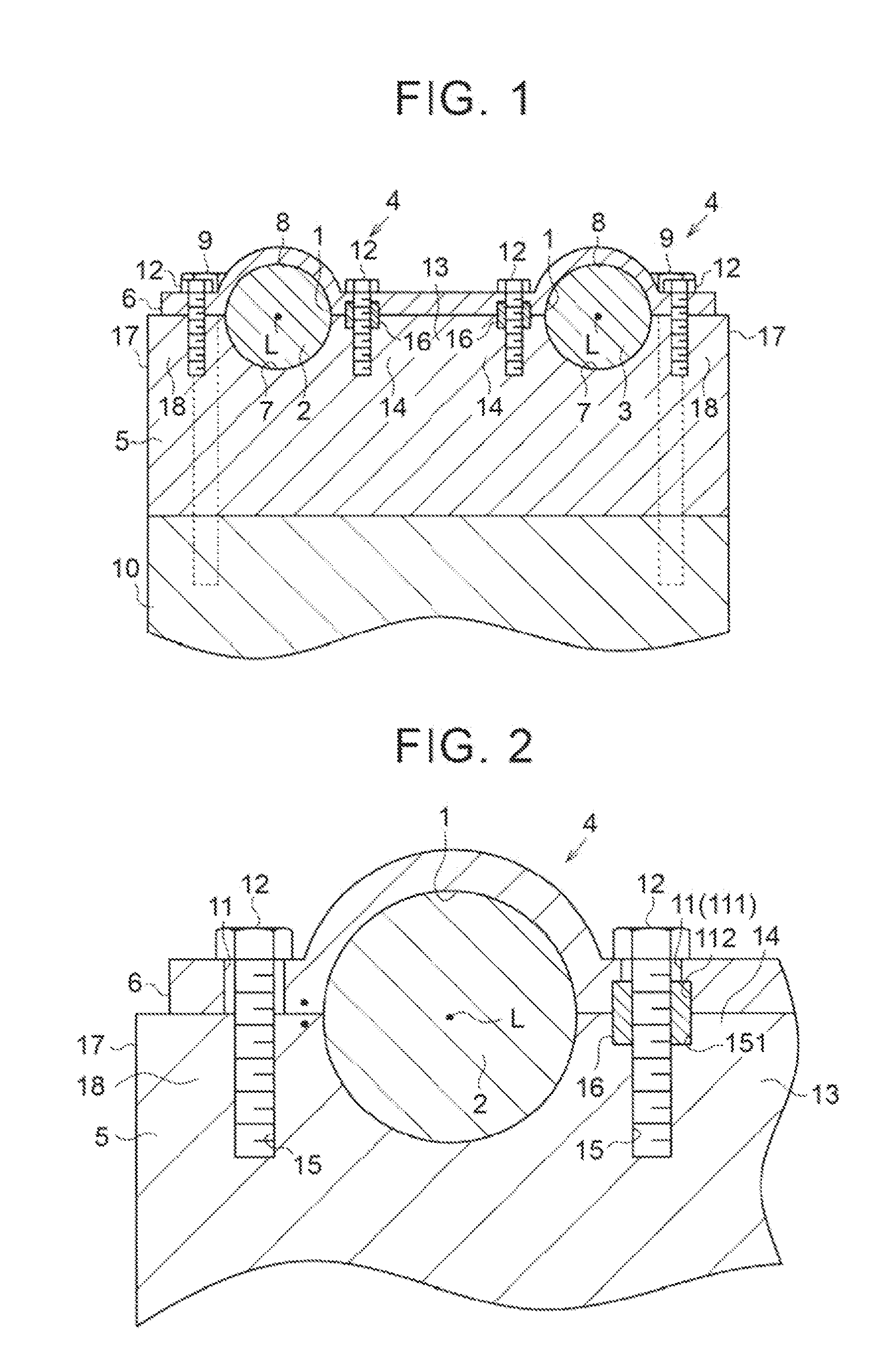 Camshaft bearing structure