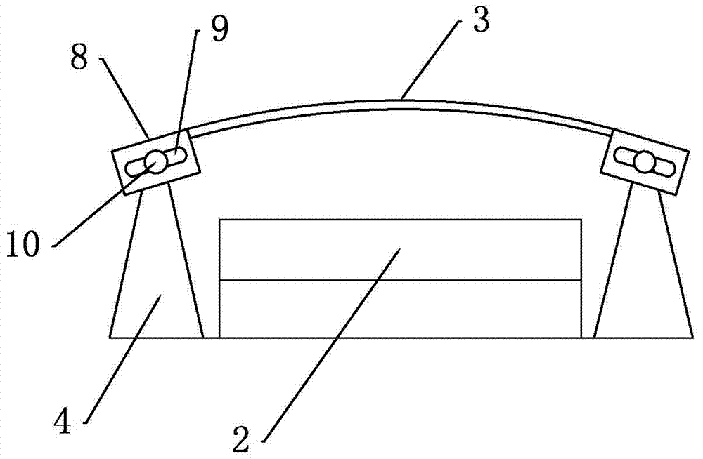 An automatic fish filleting machine