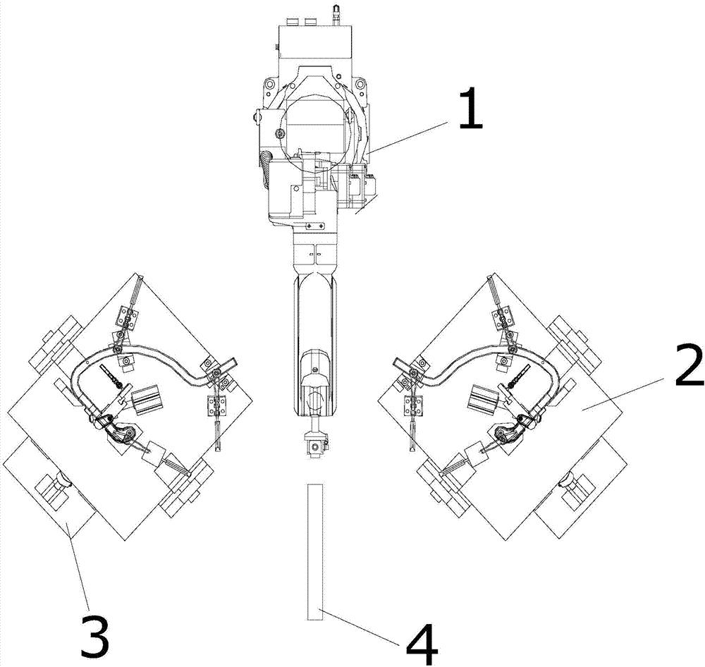 Automobile hinge integration welding device with high utilization rate