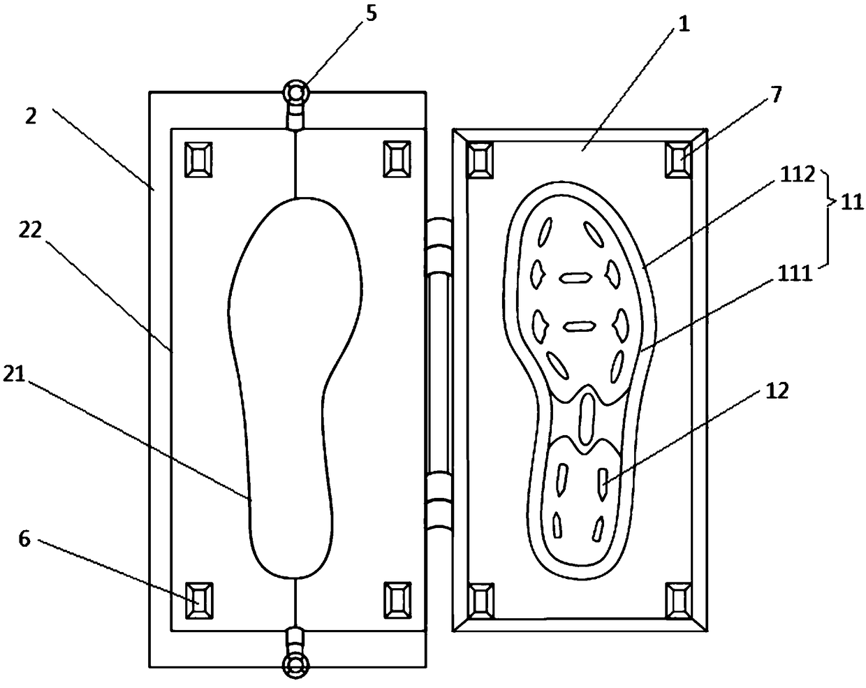 Shoe sole injection mold and injection molding method thereof