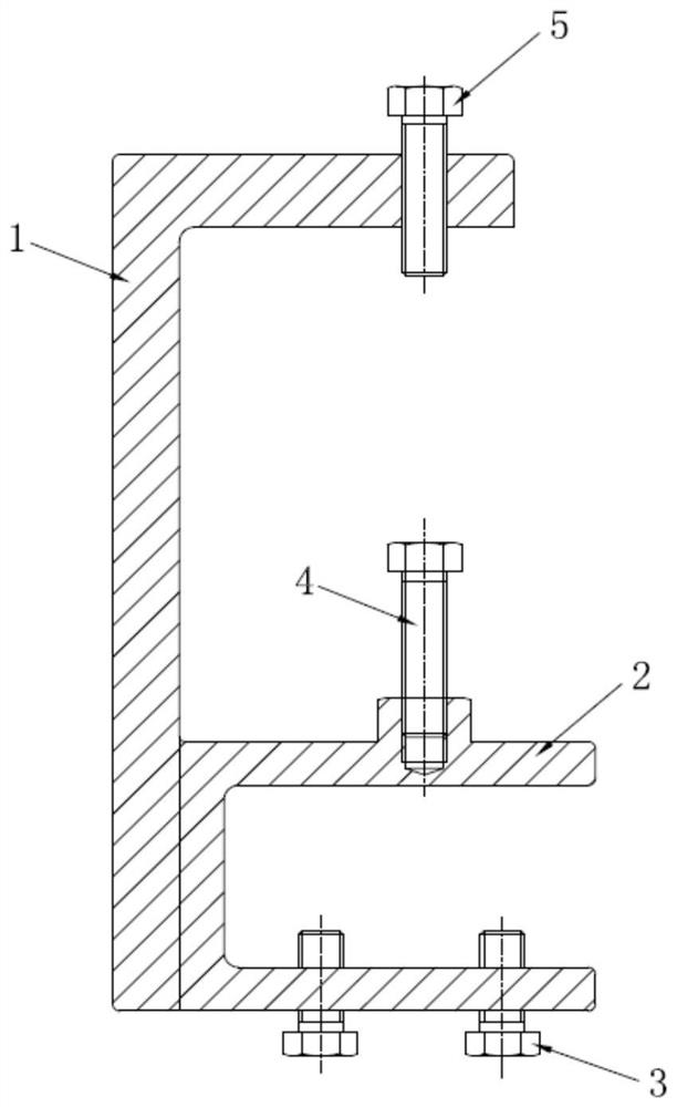 A kind of installation and adjustment method of ship shafting intermediate bearing base