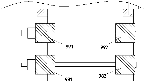 A safe and stable bearing locking device