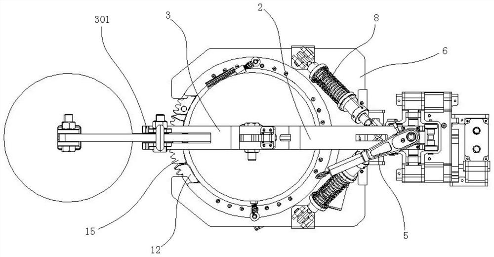 A device for cleaning the surface of an insulator string