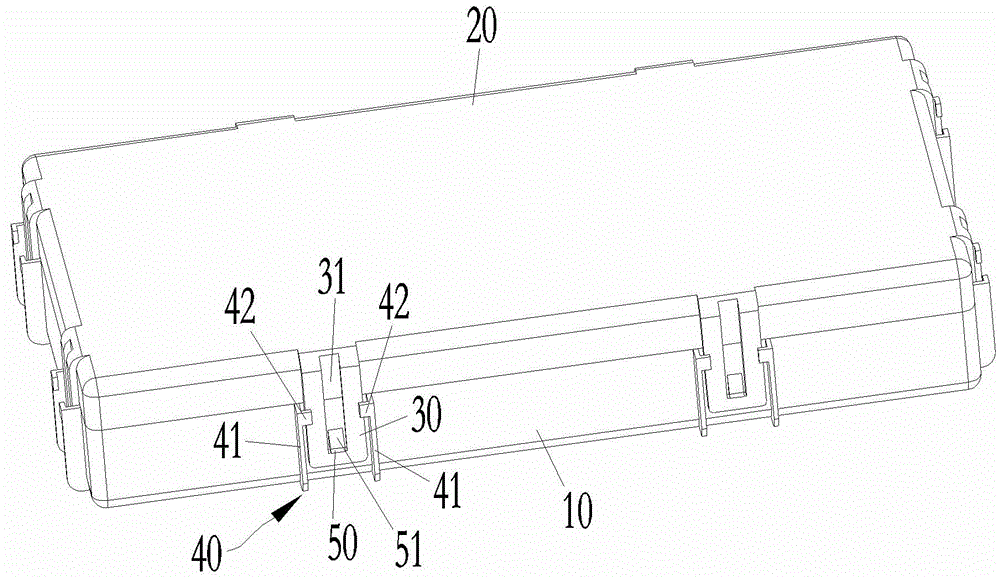Device for detaching snap structures