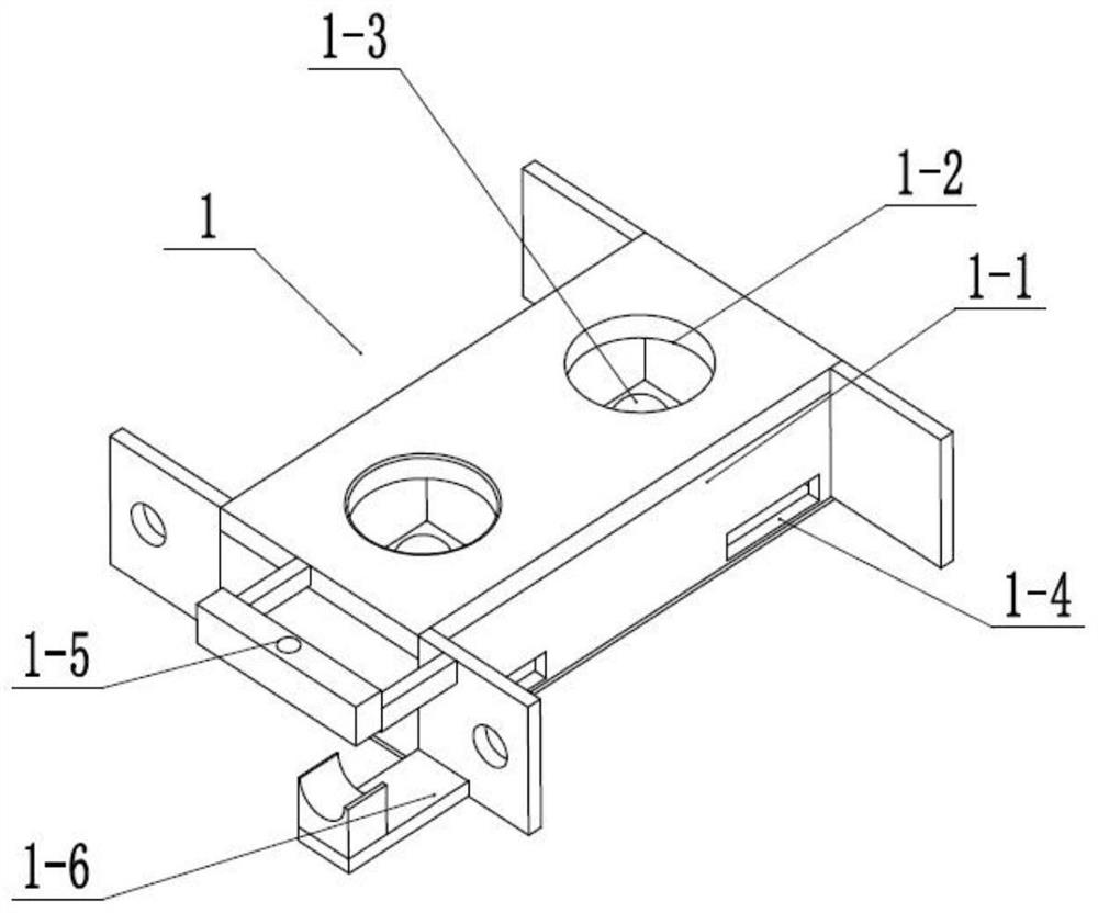 A bra processing device