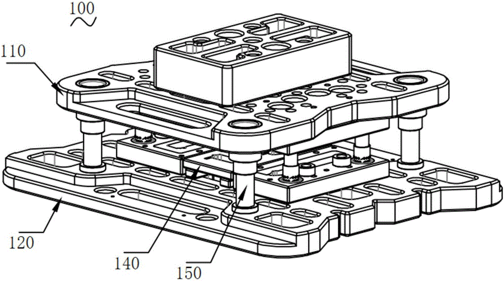 Die cutting die of battery pole piece and die cutting method thereof