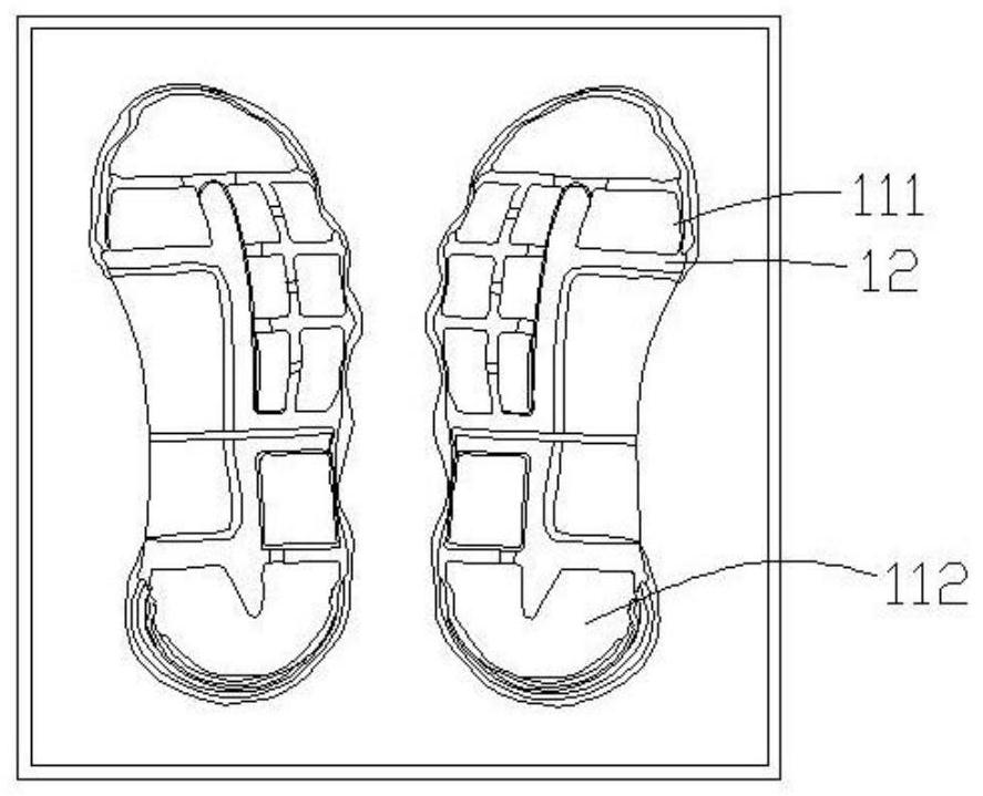 Anti-slippery bio-based rubber sole and preparation method and mold thereof