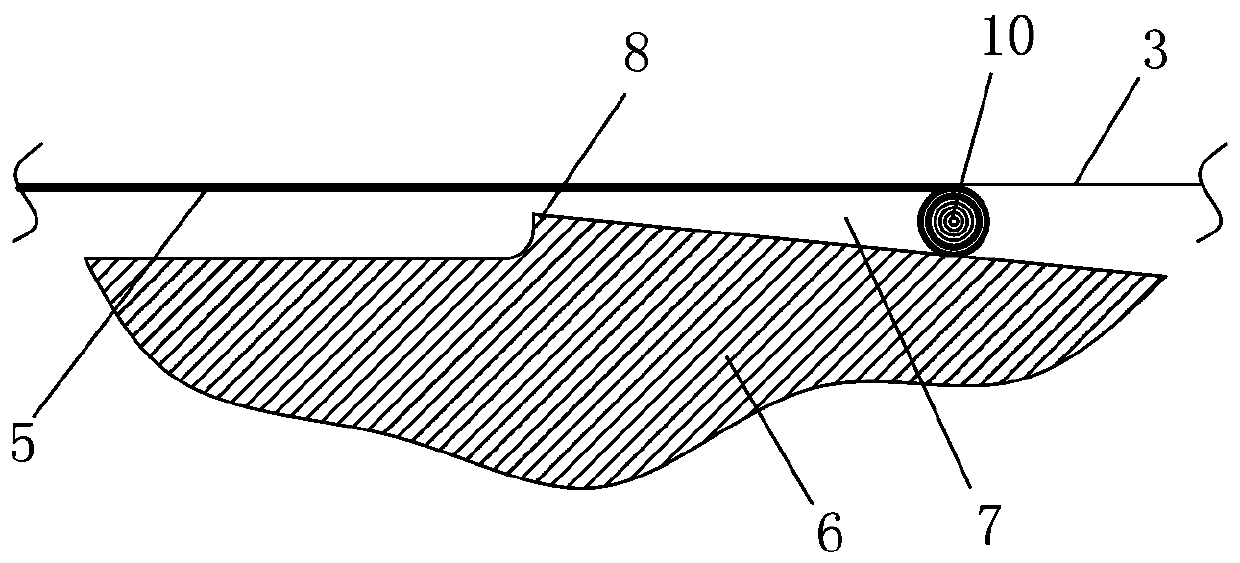 Non-core paper roll rewinding machine utilizing circulation belt for winding