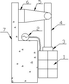 Device for reducing ice load of ocean engineering structure by using electric heating unit