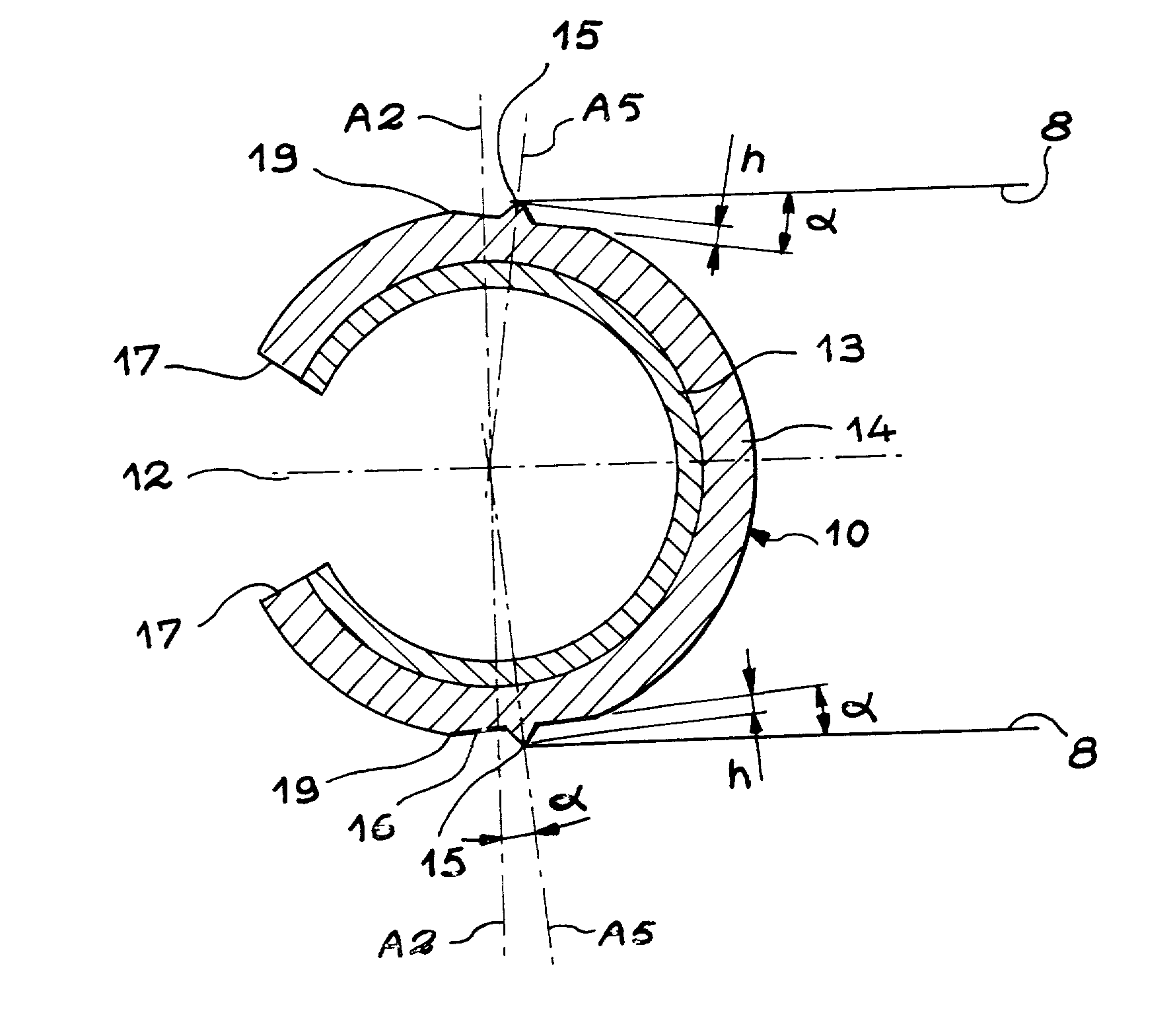 Elastic metal gasket with offset projecting parts
