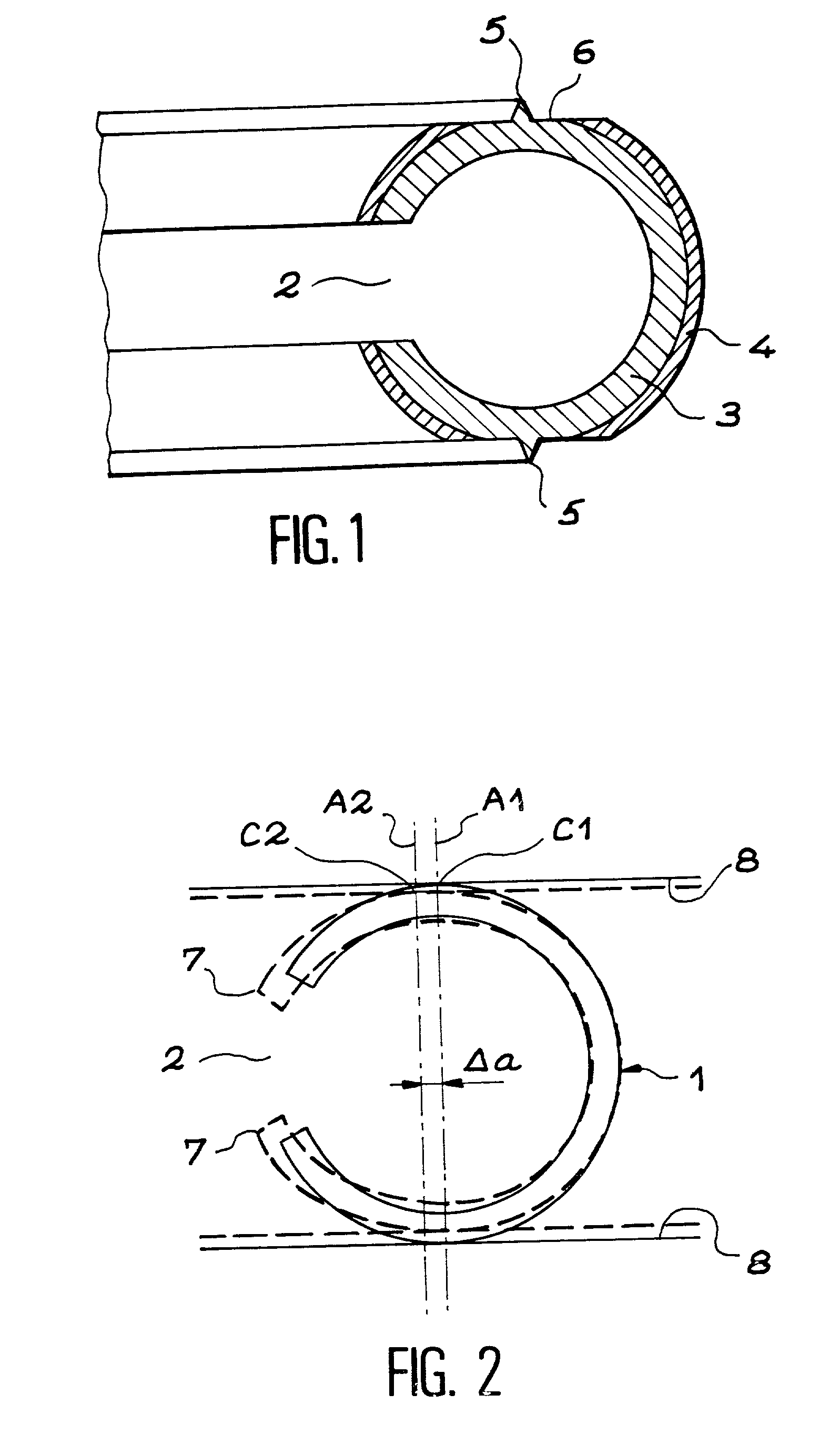 Elastic metal gasket with offset projecting parts
