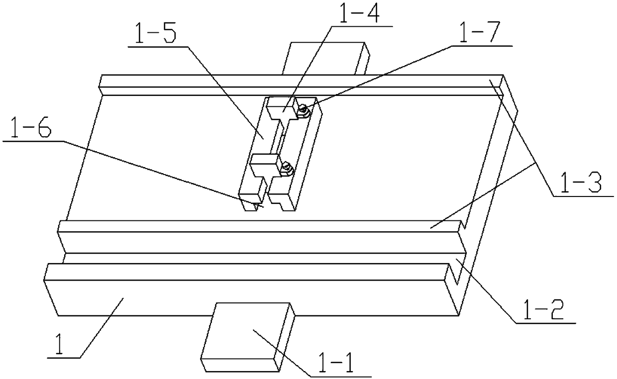 Automatic punching and forming die for electronic component and using method