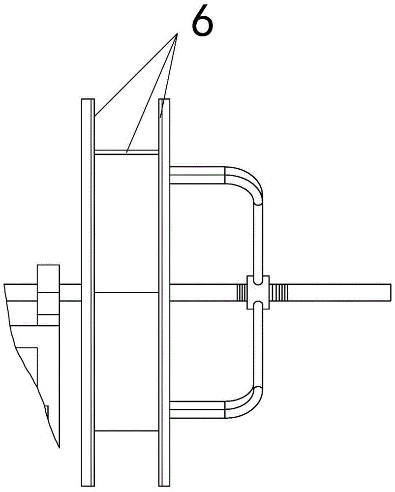 Pipe coiling machine