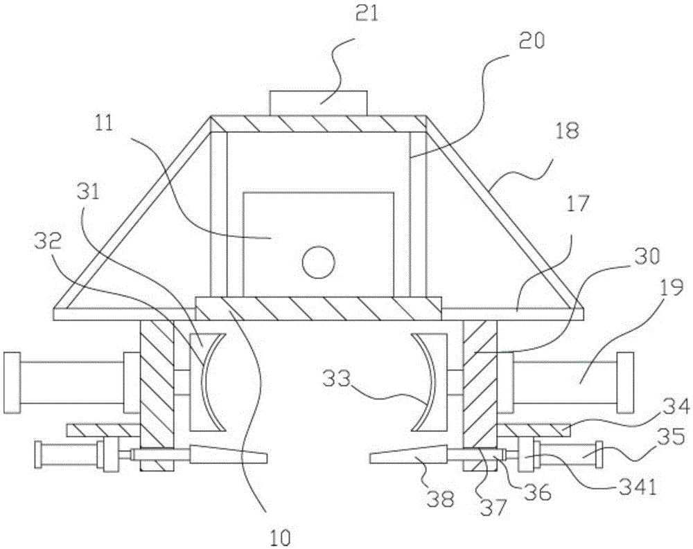 Reinforced clamping mechanism for conveying round steel