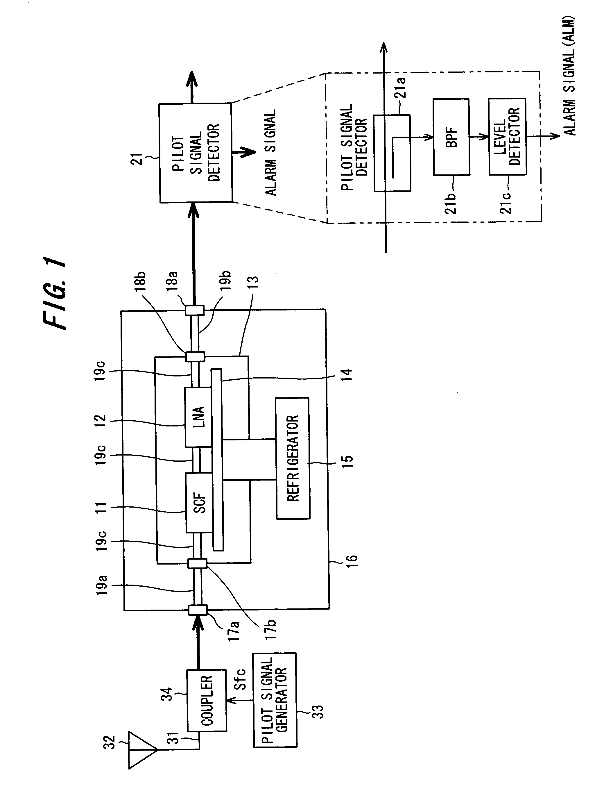 Superconducting filter apparatus and wireless receiving amplifier having an abnormality discriminating circuit