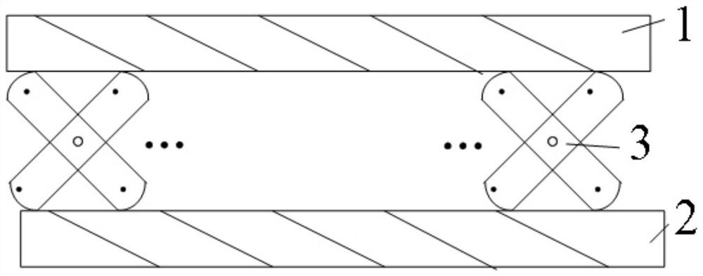 Displayer and method capable of adjusting screen curvature