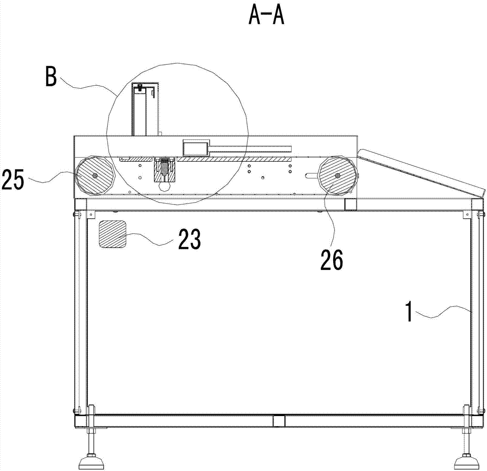 Detection machine for detecting whether packaged food contains deoxidizing agent or not and detection method thereof