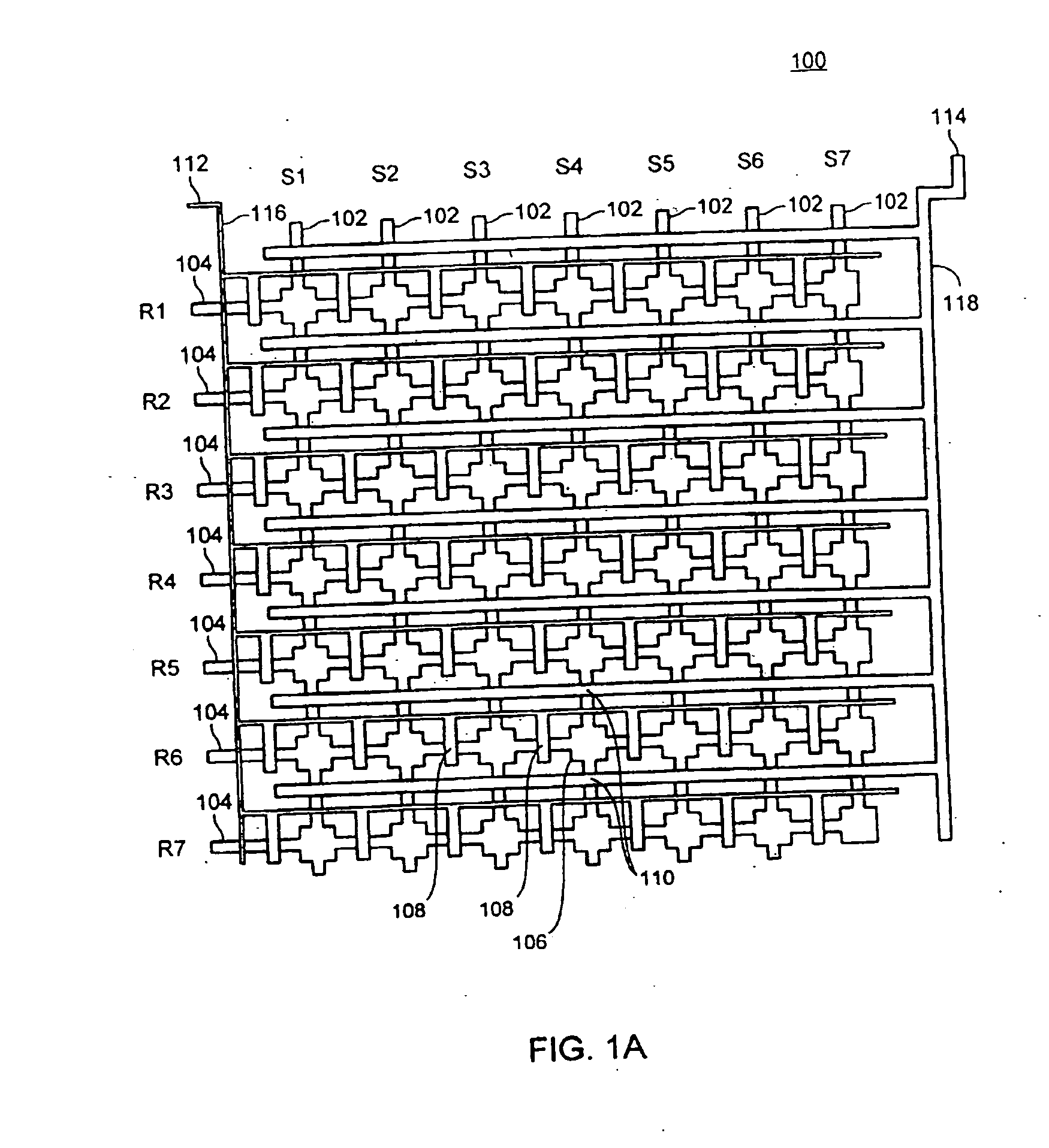 Microfluidic device and methods of using same