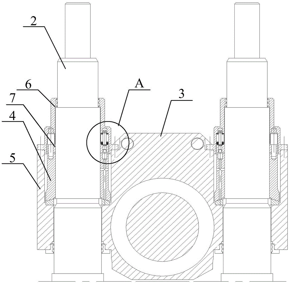 Rolling mill and pretightening balance system thereof