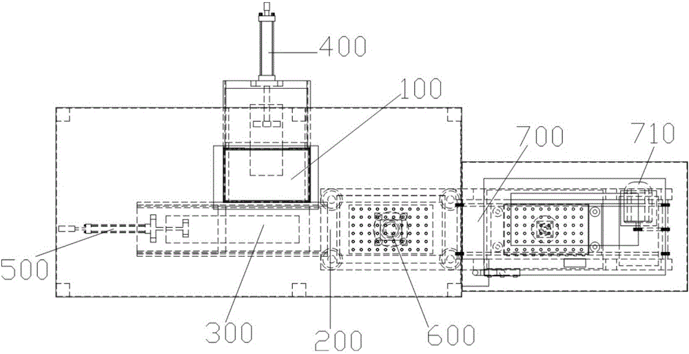 Automatic polypropylene (PP) board punching machine and PP board processing method