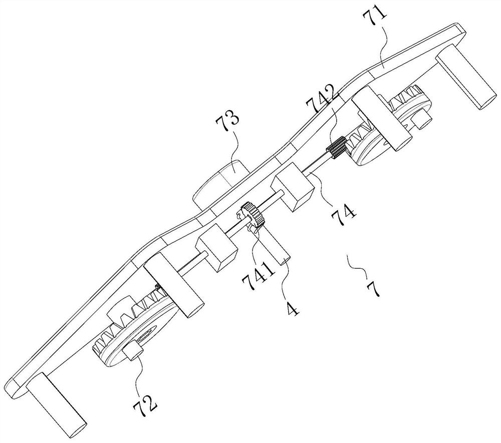 Double-pulling cloth laying mechanism of protective clothing cloth laying machine