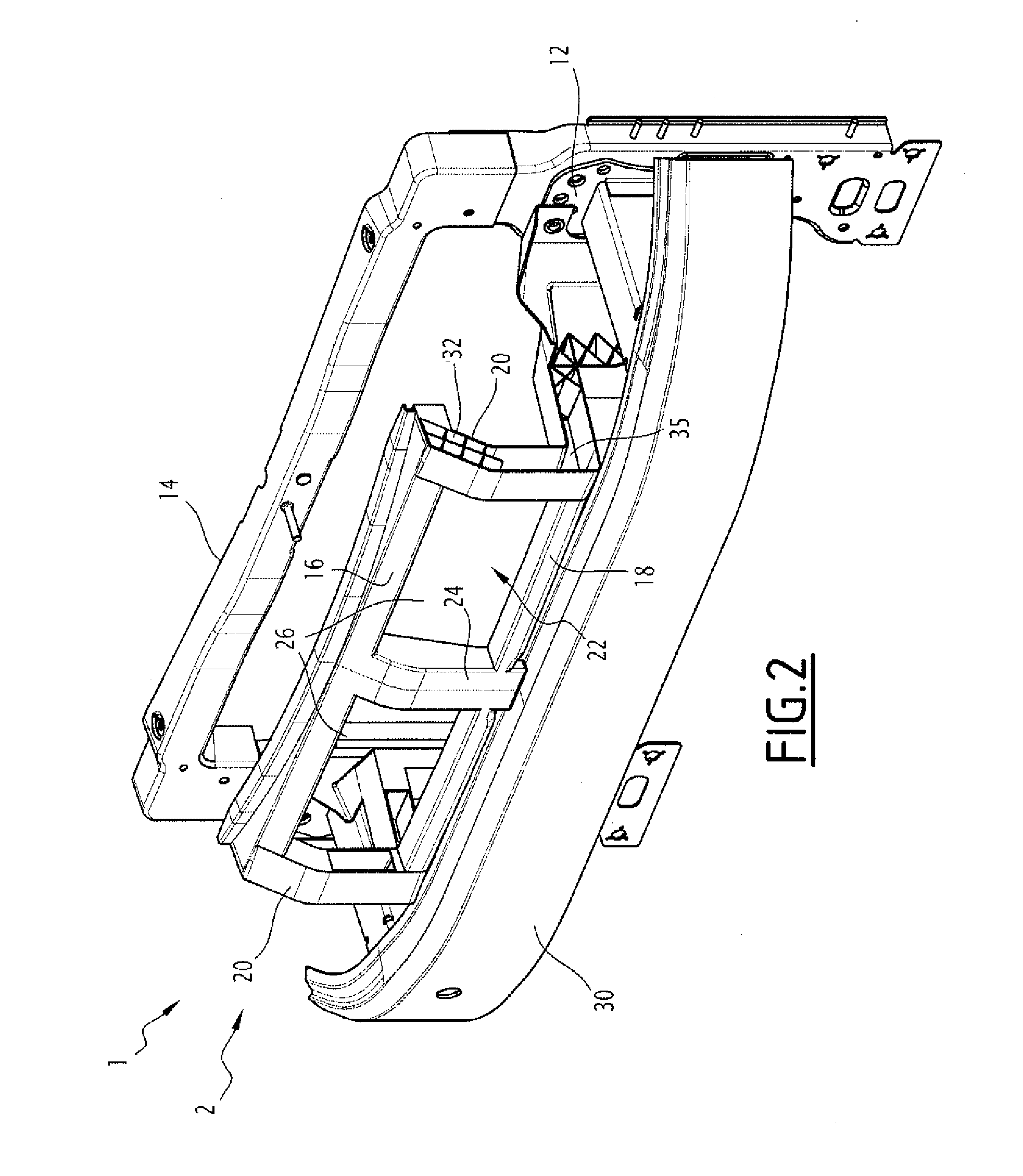 Motor-vehicle front-face module comprising a flexible zone