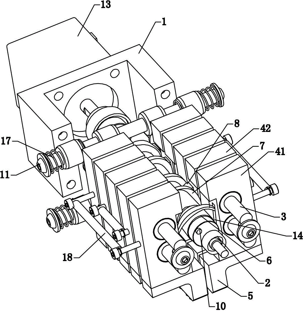 Variable-spacing picking and placing device