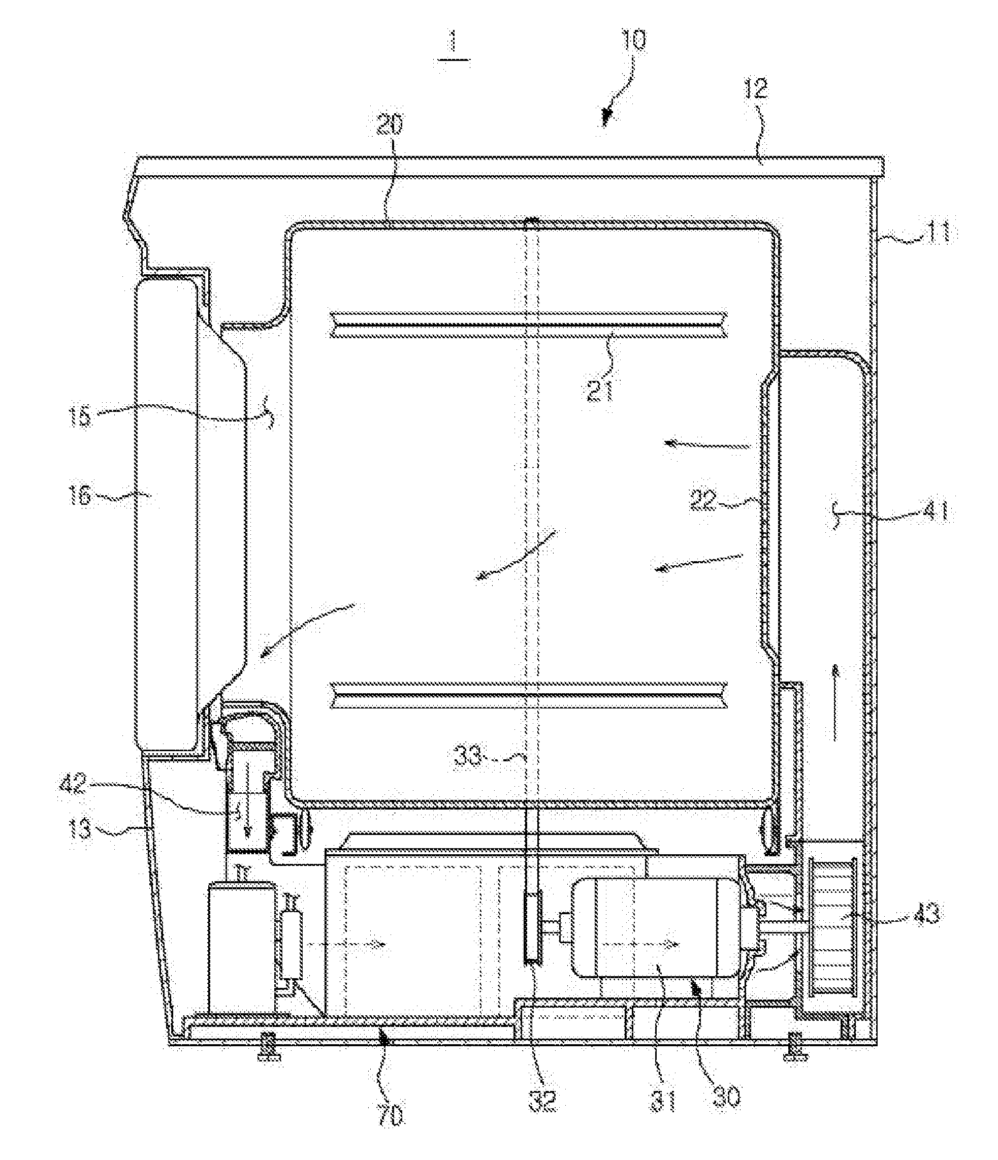 Water level sensing device and clothing dryer including the same