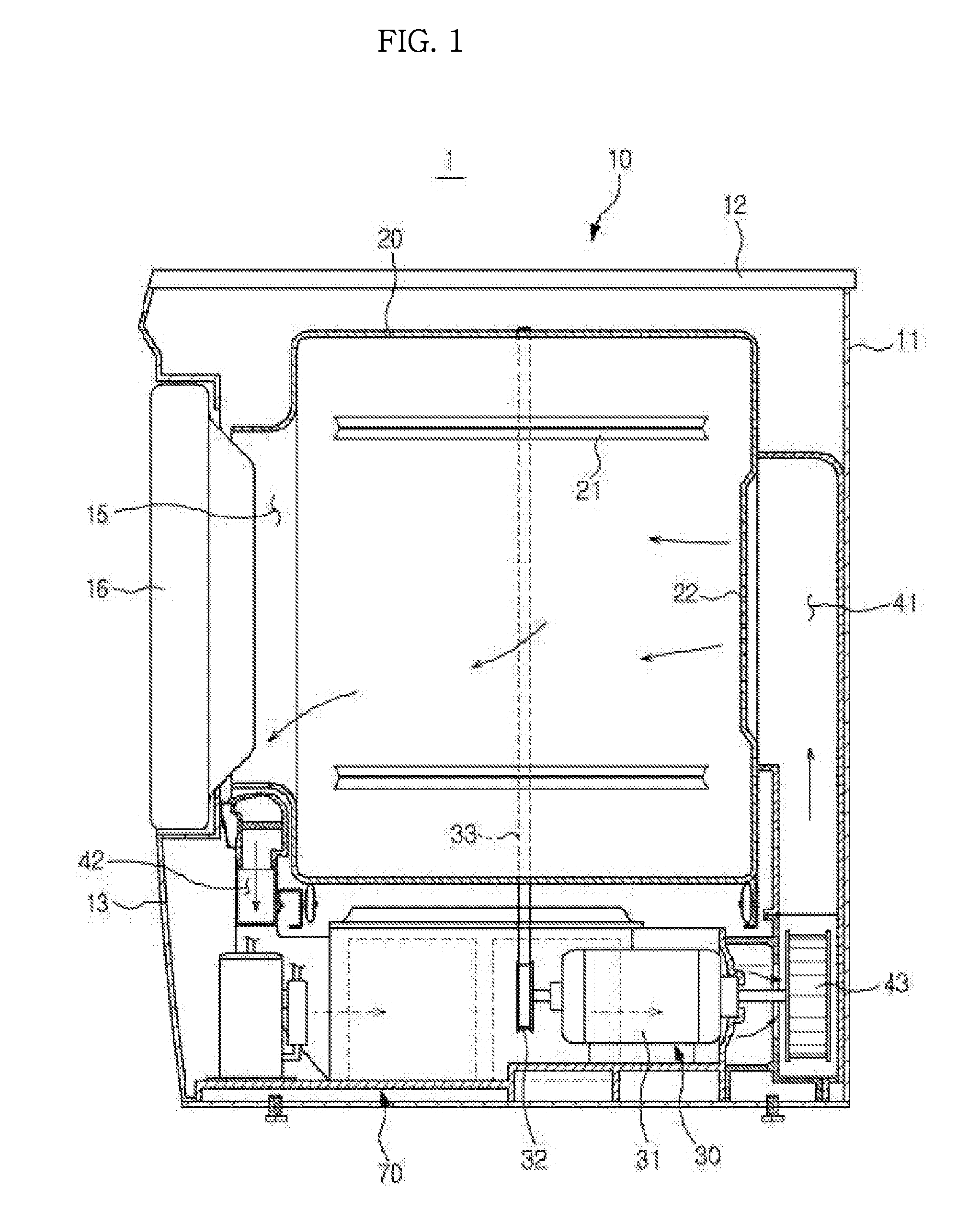 Water level sensing device and clothing dryer including the same