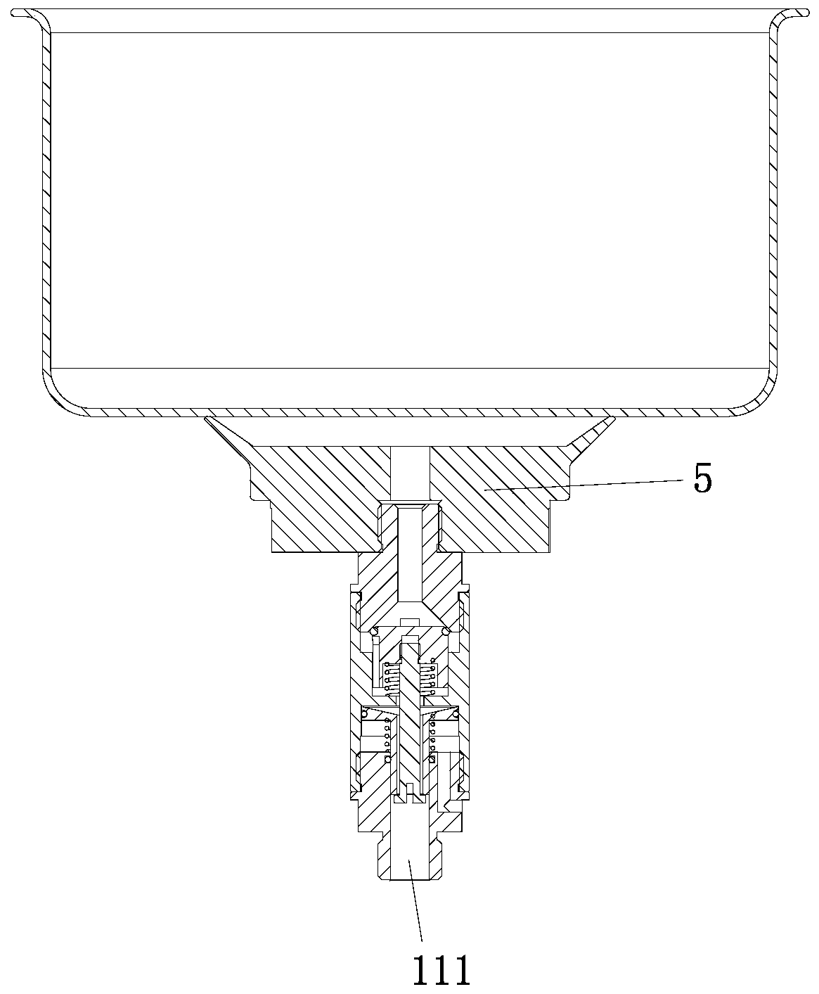 Connecting valve facilitating vacuum pumping and vacuum breaking