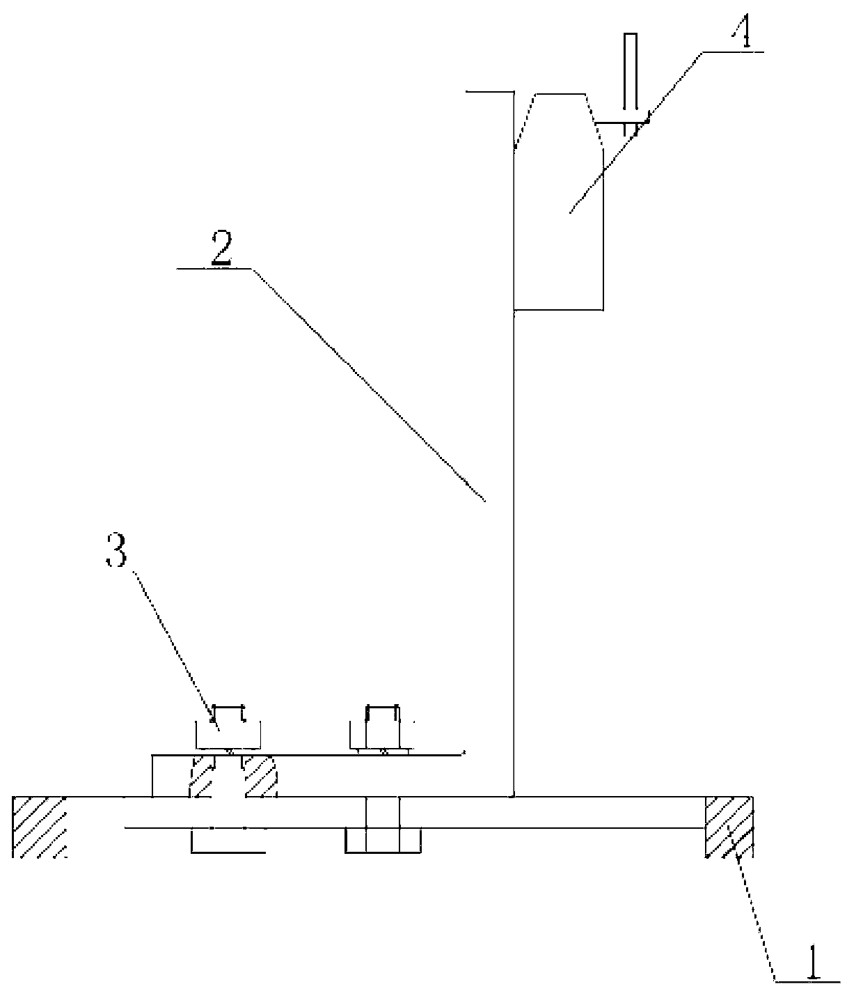 Adjustable device used for vertical limitation of torpedo-type iron-mixing car