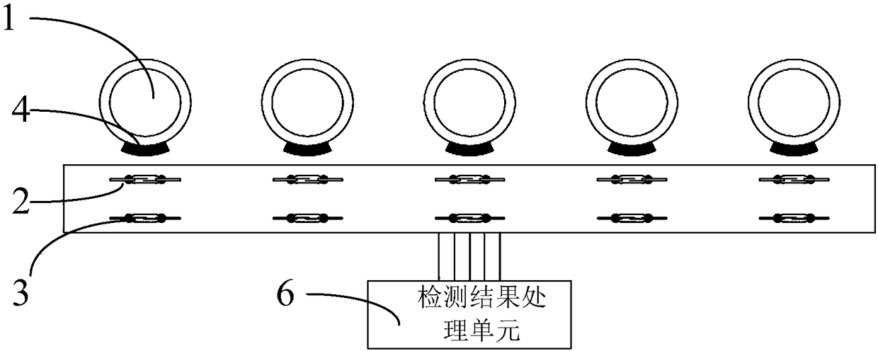 A roller kiln partition broken roller detection method and system