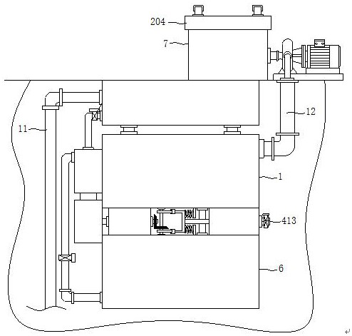 A gas collection guide and drainage device for landfill regulating pool