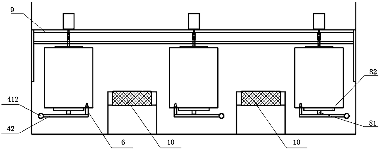 Waste packing barrel cleaning device