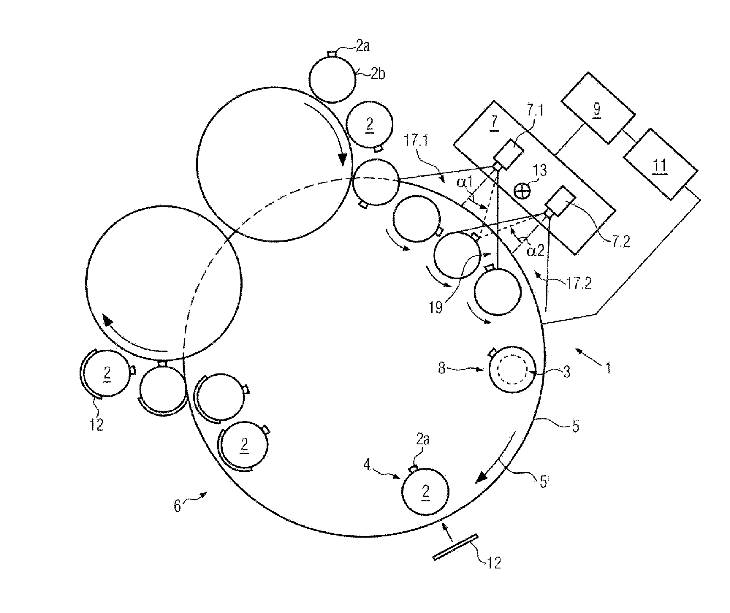 Device and method for aligning containers