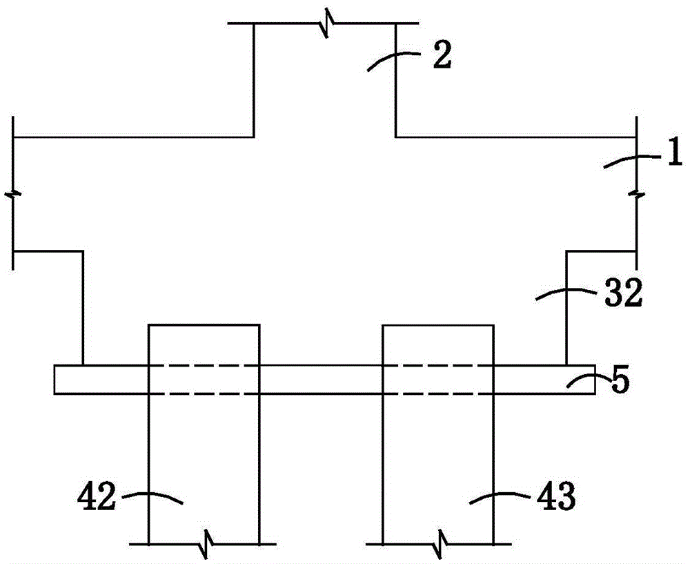 Basement bottom plate structure