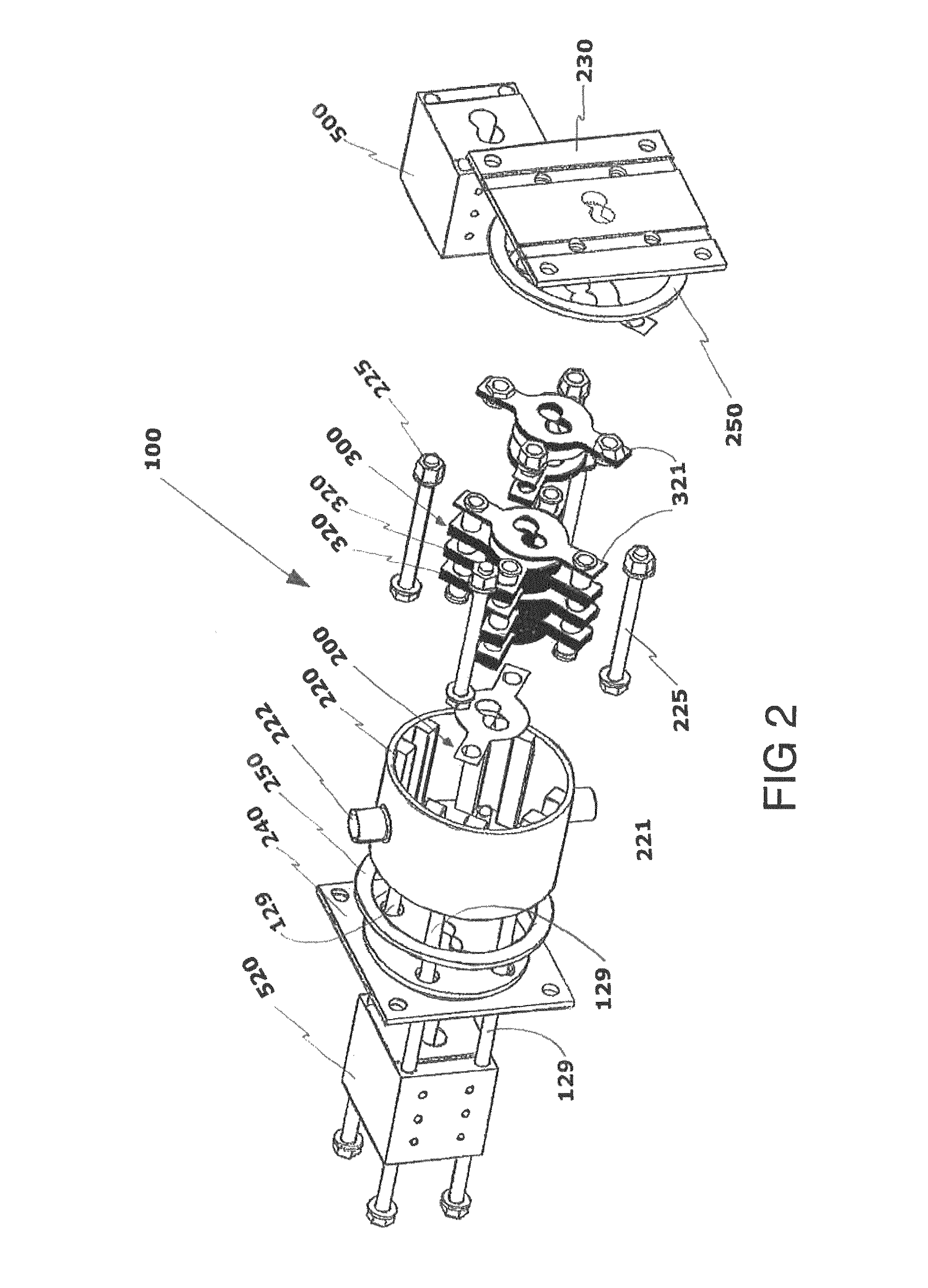 Solid/fluid separation device and method for treating biomass including solid/fluid separation