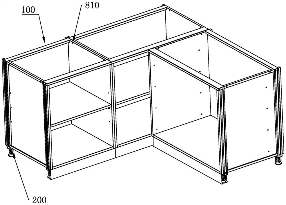 Metal cabinet and processing method thereof